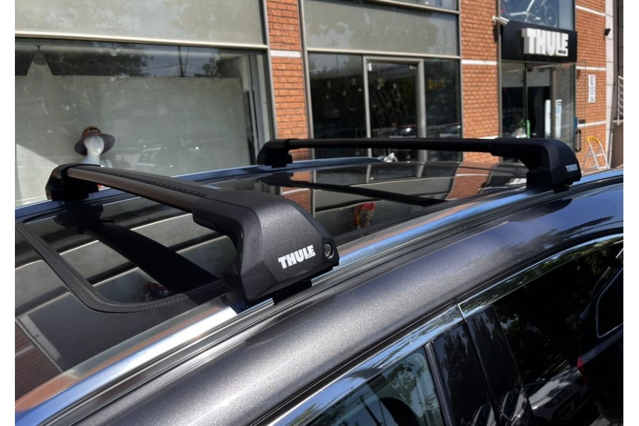 Barras THULE EDGE Flush para autos CITROEN DS7 Crossback desde 2018 negro