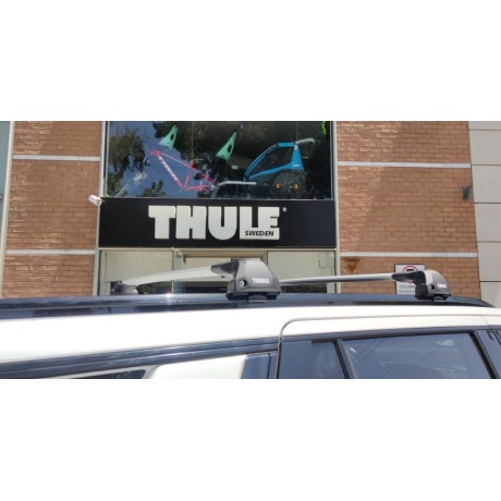 Barras THULE EDGE Flush para autos CHEVROLET Tahoe desde 2021