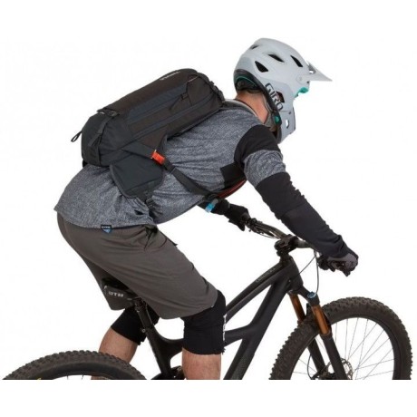 Mochila Hidratación Thule Rail Hydration Pack 12L | Covert
