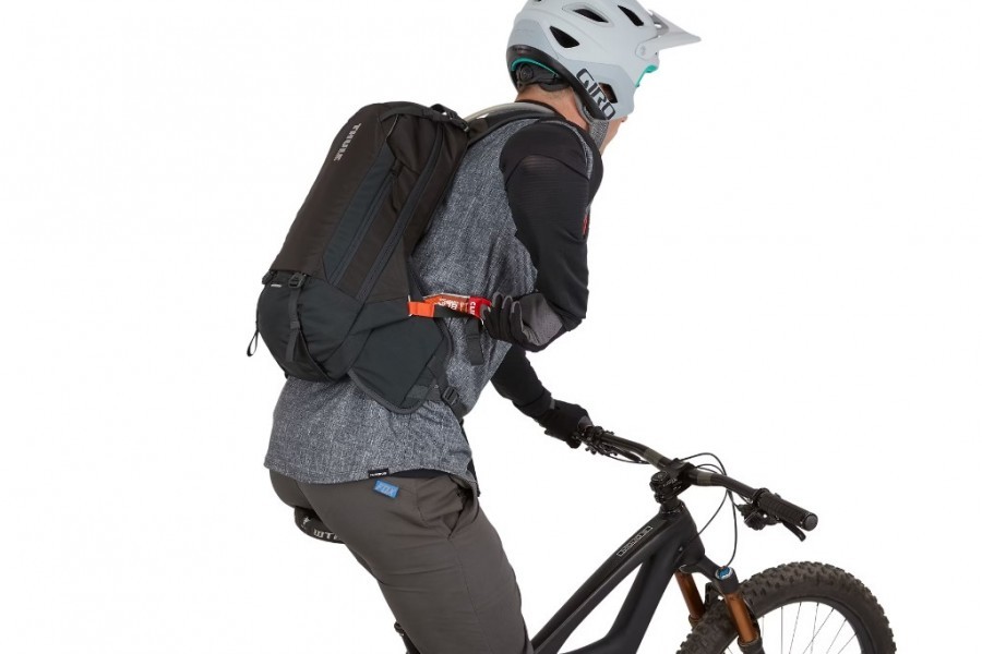 Mochila Hidratación Thule Rail Hydration Pack 12L | Covert