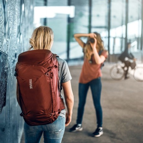 Mochila Para Senderismo Thule Landmark 70L Women's Backpack | Dark Bordeaux