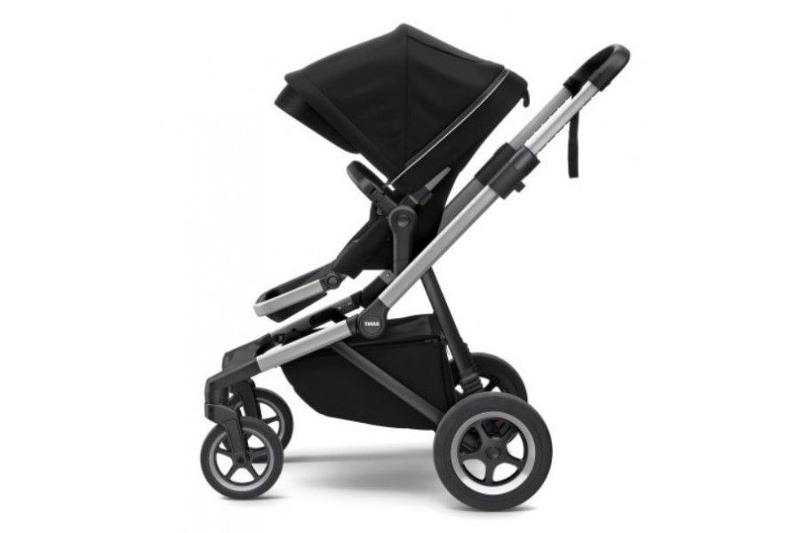 Coche Thule Sleek Black Midnight + Silla Auto Cybex Aton5