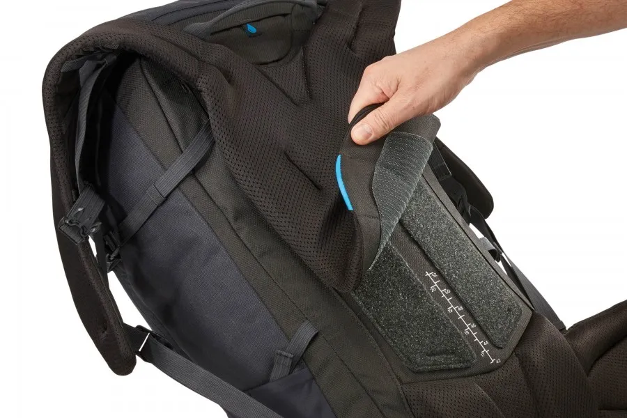 Mochila Thule AllTrail X 35L | Gris Obsidian
