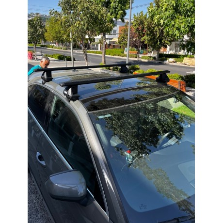 Barras THULE EVO WingBar para autos AUDI Q3 Sportback desde 2020 negro