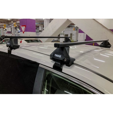 Barras THULE EVO SquareBar para autos TOYOTA RAV 4 desde 2019