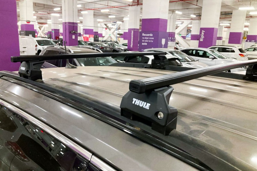 Barras THULE EVO SquareBar para autos JEEP Compass desde 2017