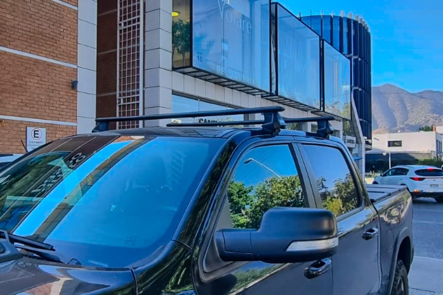 Barras THULE EVO WingBar para camioneta DODGE Ram 1500/2500 2019-