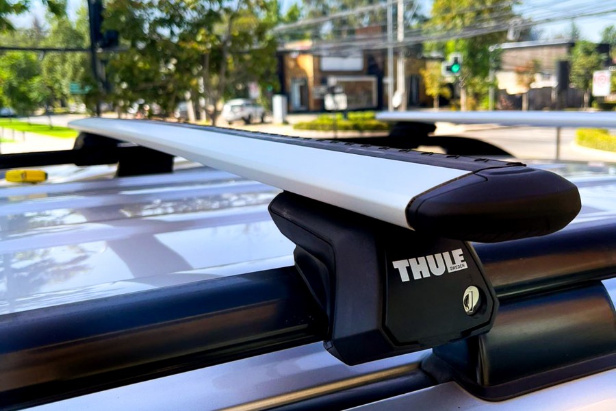 Barras THULE EVO WingBar para autos TOYOTA Land Cruiser desde 2003