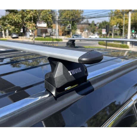 Barras Thule JEEP Commander 22- RA / WingBar EVO Black