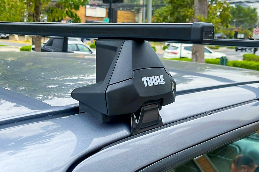 Barras THULE EVO SquareBar para camioneta TOYOTA Hilux 2005 a 2015