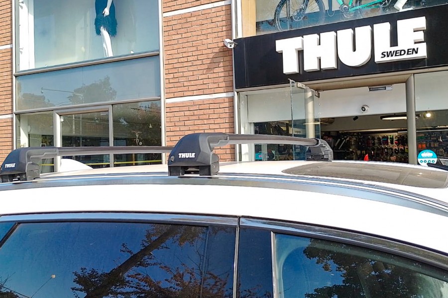 Barras Thule MAZDA CX-9 16-23 RA / EDGE Flush BLACK