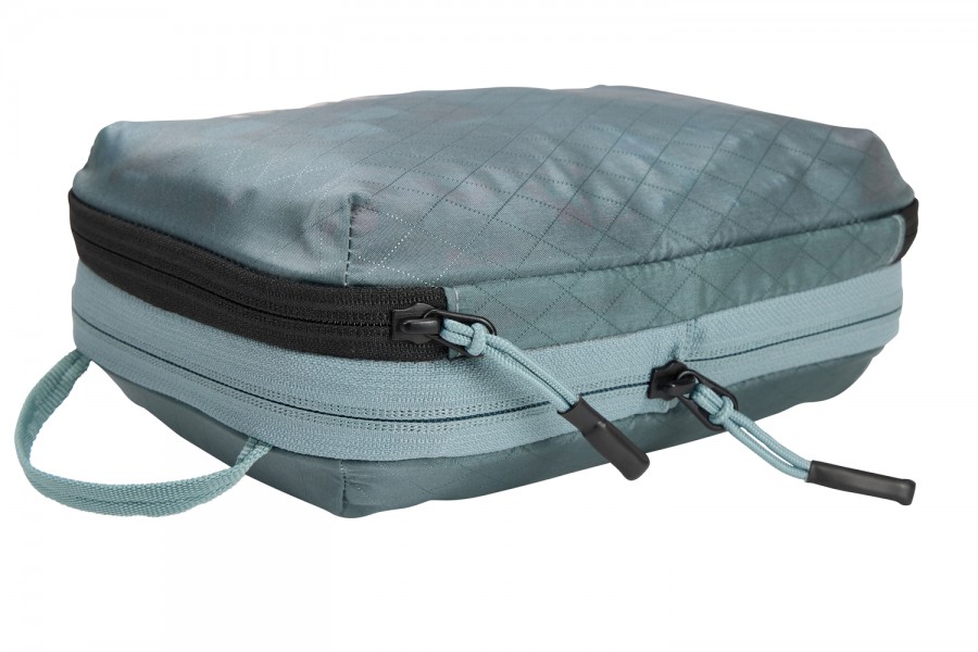 Bolso Thule Separador de Ropa Sucia Clean Dirty Small Pond