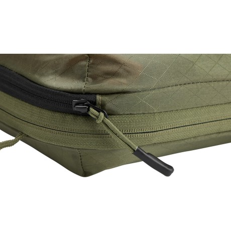 Bolso Thule Separador Ropa Sucia CleanDirty Medium SoftGreen