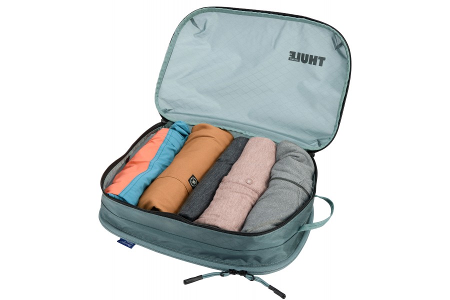 Bolso Thule Separador de Ropa Sucia Clean Dirty Pond