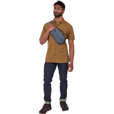 Riñonera Thule Aion Sling Bag 2L | Dark Slate