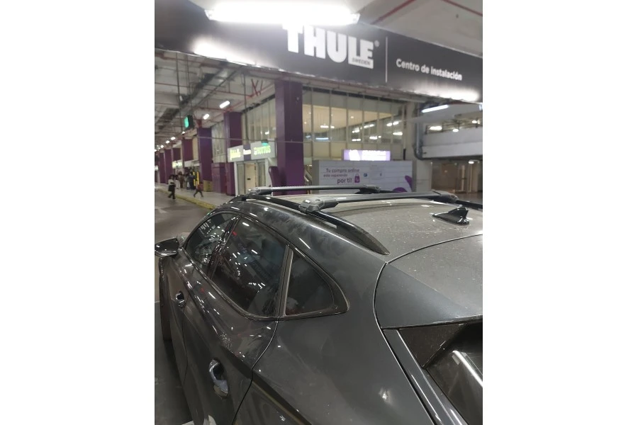 Barras THULE EDGE para autos CUPRA Formentor desde 2021 negro