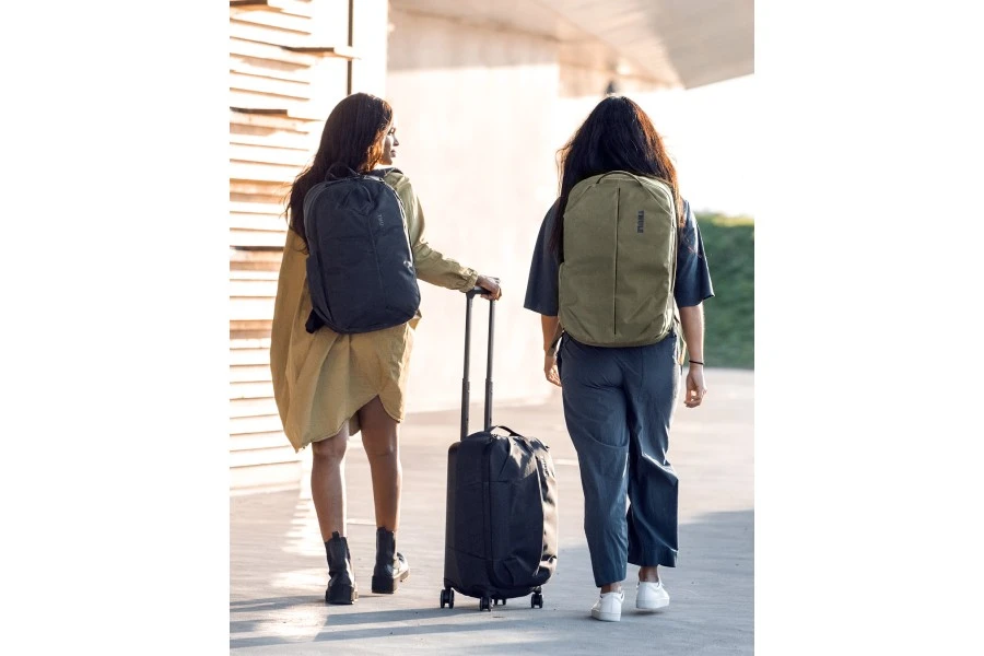Maleta Cabina Thule Aion Carry-On 35L | Black