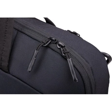 Maletín Thule Subterra 2 Attaché 16" | Black