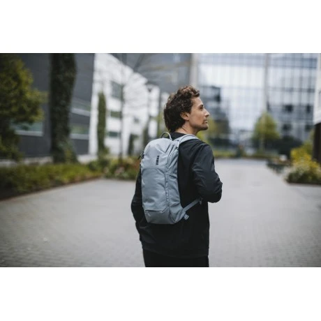 Mochila Hidratación Thule AllTrail 22L | Pond