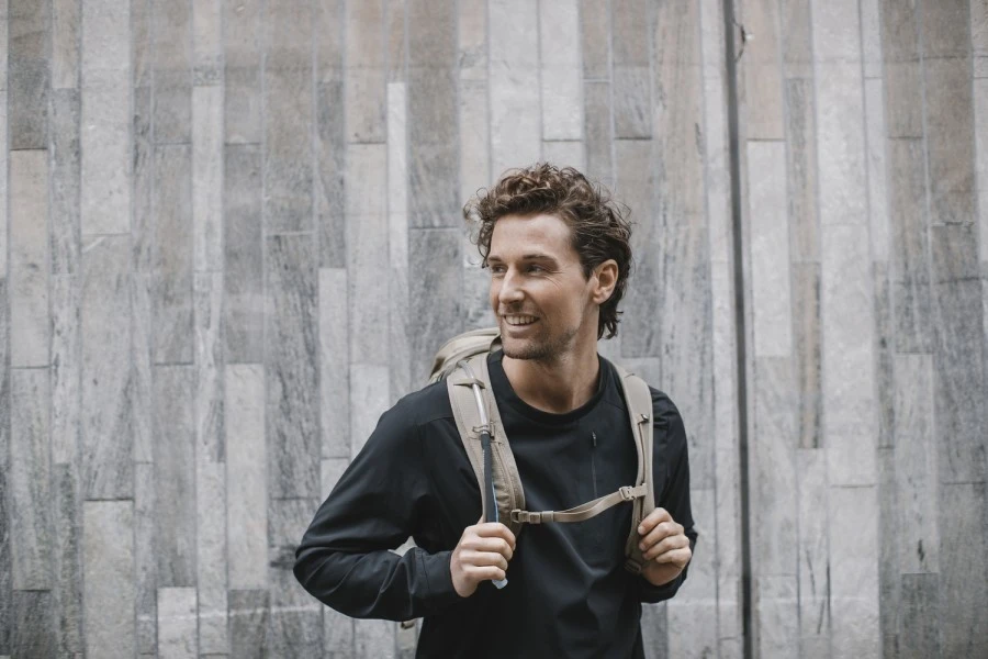 Mochila Thule AllTrail 18L Faded Khaki