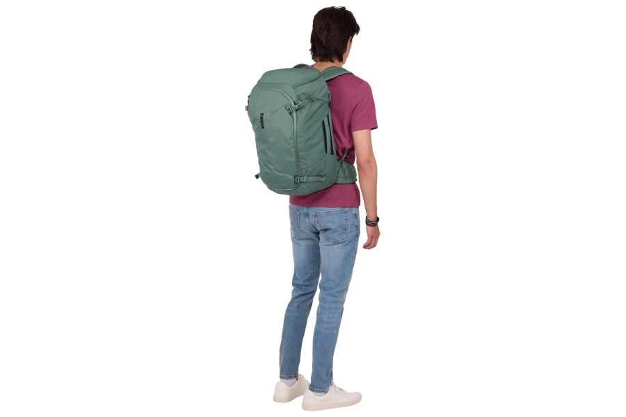 Thule Landmark Travel Pack 40L | Hazy Green