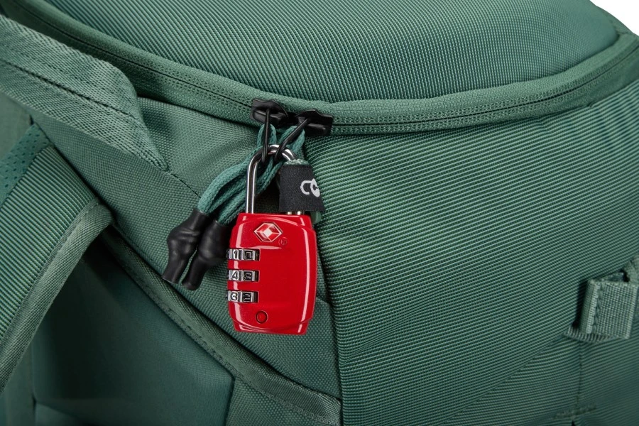 Thule Landmark Travel Pack 40L | Hazy Green