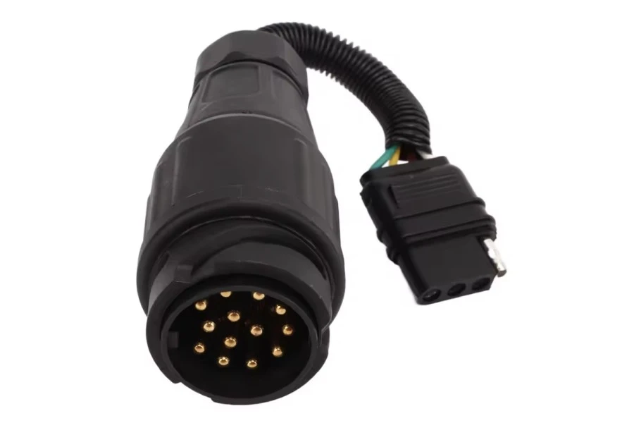 Adaptador USA - Europeo 13 a 4 polos