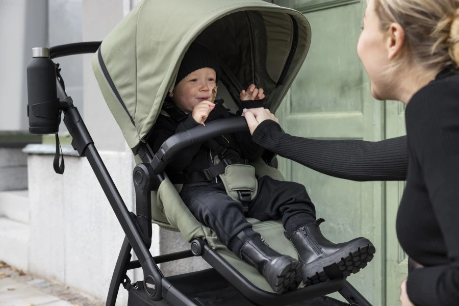 Coche Thule Sleek | Soft Green on Black
