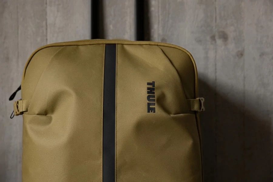 Maleta Bodega Thule Aion Wheeled Duffel 95L | Nutria