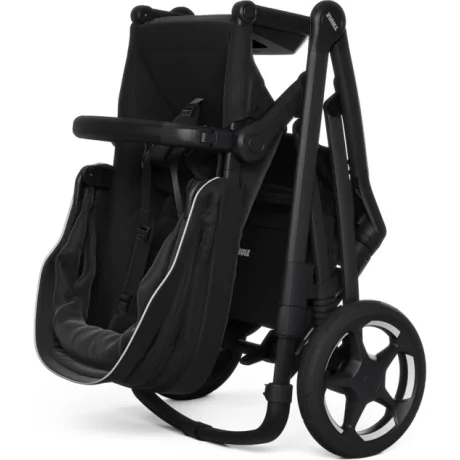 Coche Thule Sleek 2 | Black on Black