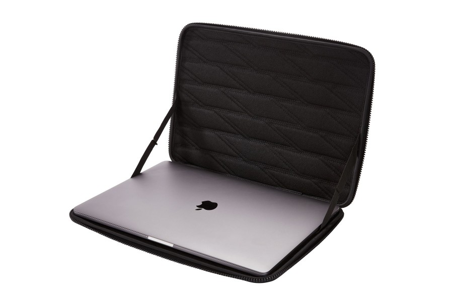 Funda Thule Gauntlet MacBook Pro® Sleeve 16 | Black