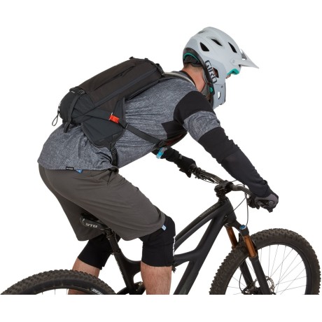 Mochila Hidratación Thule Rail Hydration Pack 8L | Covert